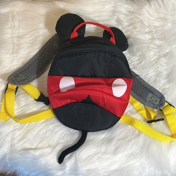 Mickey Mouse Drawstring Mini Backpack Bag Set - Picture 5 of 7